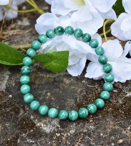 Bracelet malachite perles de 6mm favorisant la confiance en soi et anti-douleurs