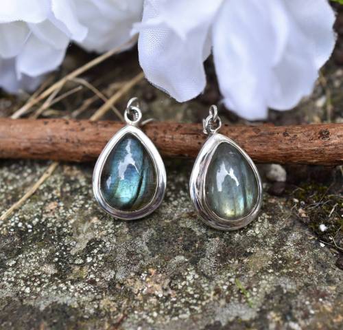 Boucles d'oreilles labradorite et argent 925 favorisant la protection