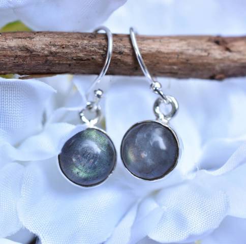 Boucles d'oreilles labradorite et argent 925 favorisant la protection