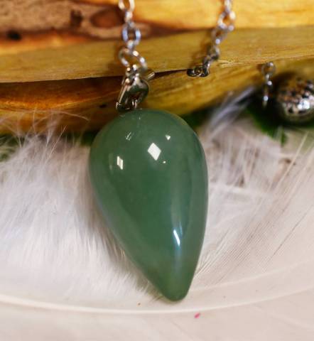 Pendule aventurine verte favorisant douceur  et prise descision